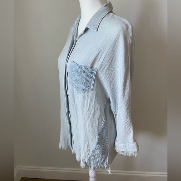 Umgee Acid-wash Button Down/Up with pocket & side details - Size S - Picture 9 of 15